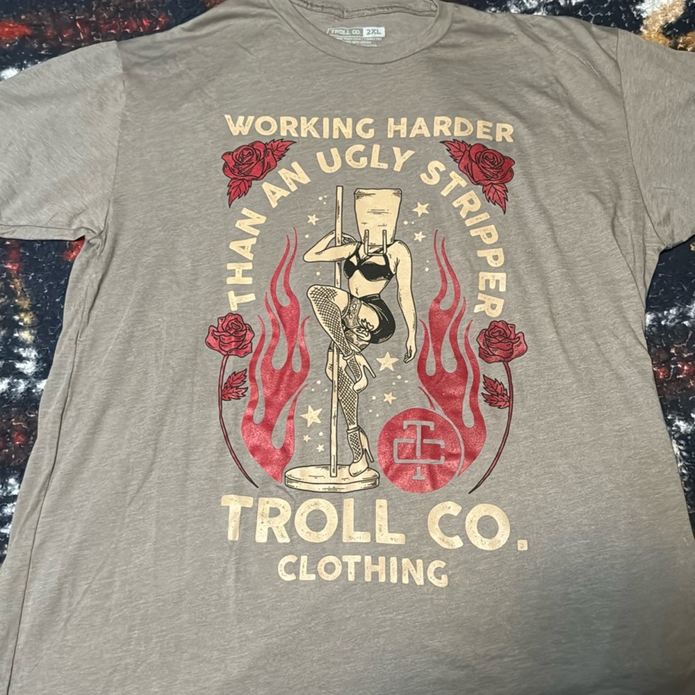 Brand New Troll Co. dirty hands clean money Mens shirt